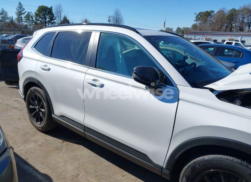 Photo 13 of 2025 Honda Cr-v HYBRID SPORT-L (VIN 5J6RS5H86SL007989)