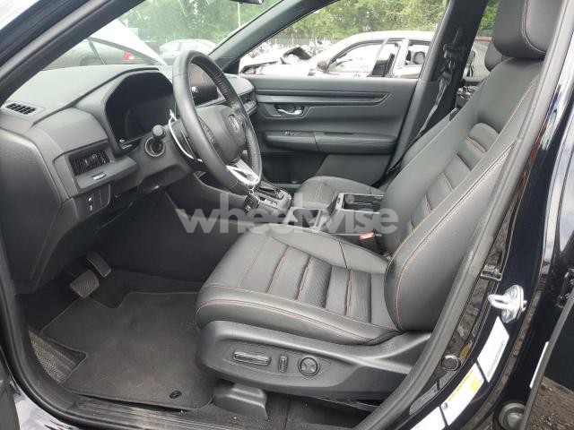 Photo 3 of 2025 HONDA CR-V SPORT-L (VIN 5J6RS6H82SL006473)
