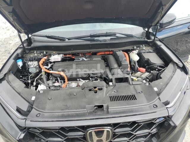 Photo 8 of 2025 HONDA CR-V SPORT-L (VIN 5J6RS6H82SL006473)