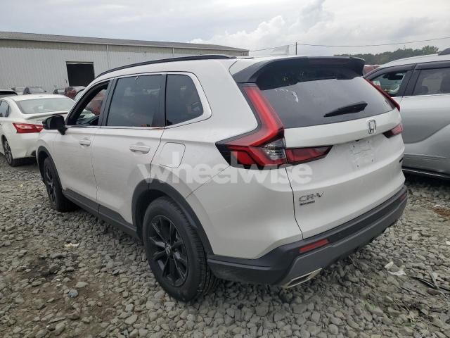 Photo 3 of 2025 HONDA CR-V SPORT-L (VIN 5J6RS6H82SL028571)