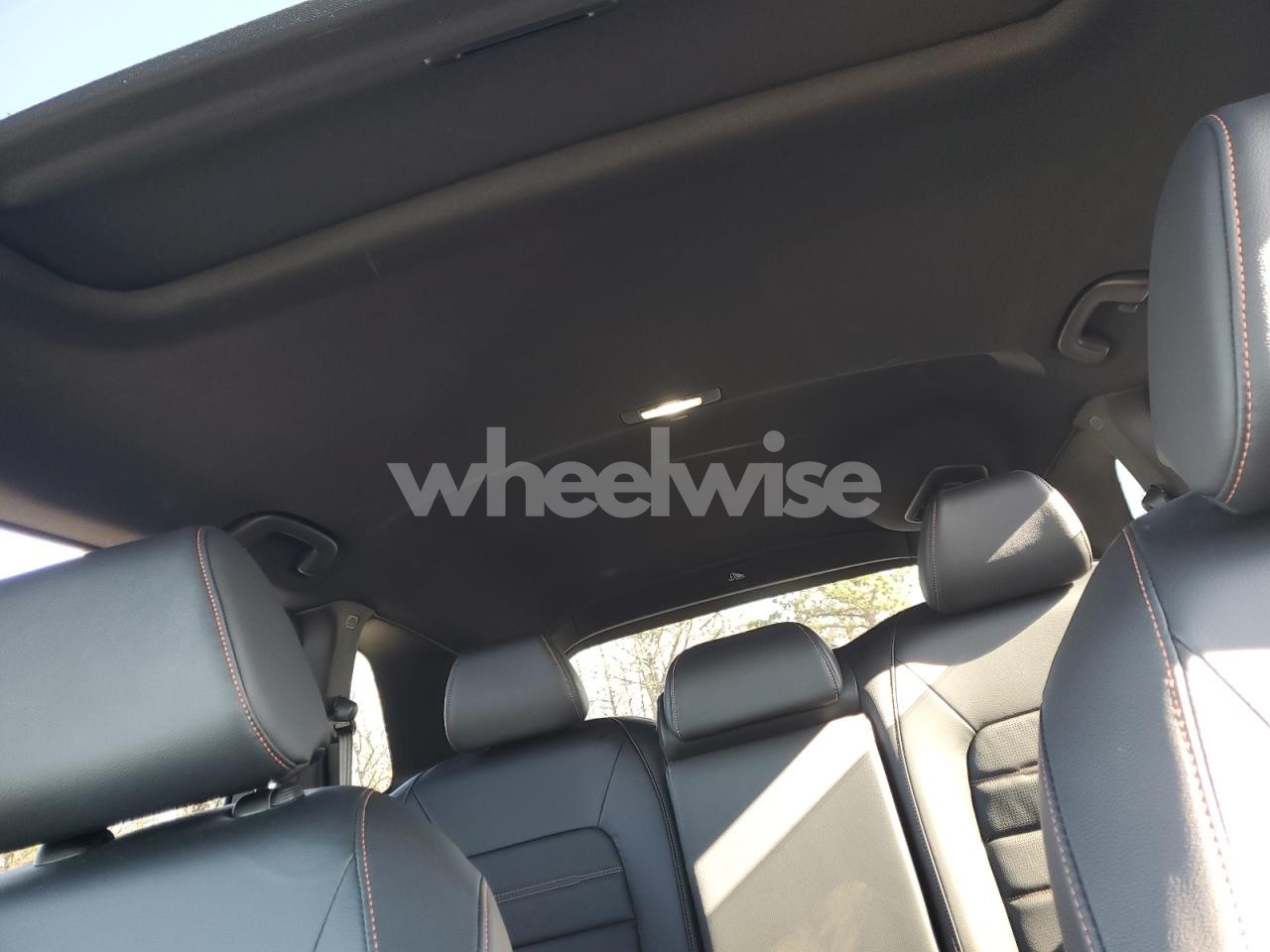 Photo 10 of 2025 HONDA CR-V SPORT-L (VIN 5J6RS6H83SL011617)