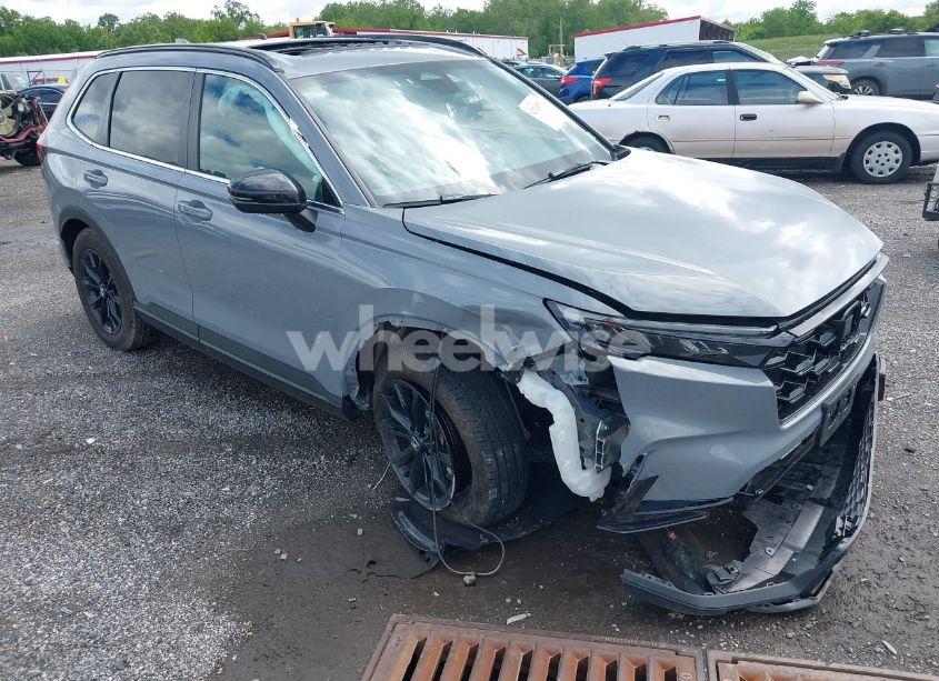 2025 Honda Cr-v HYBRID SPORT-L (VIN 5J6RS6H85SL005379) main photo