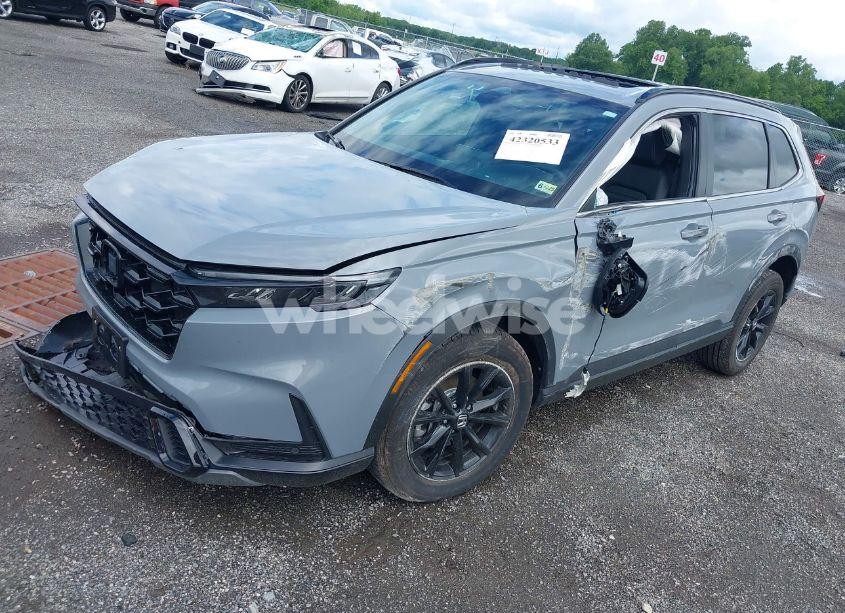 Photo 2 of 2025 Honda Cr-v HYBRID SPORT-L (VIN 5J6RS6H85SL005379)