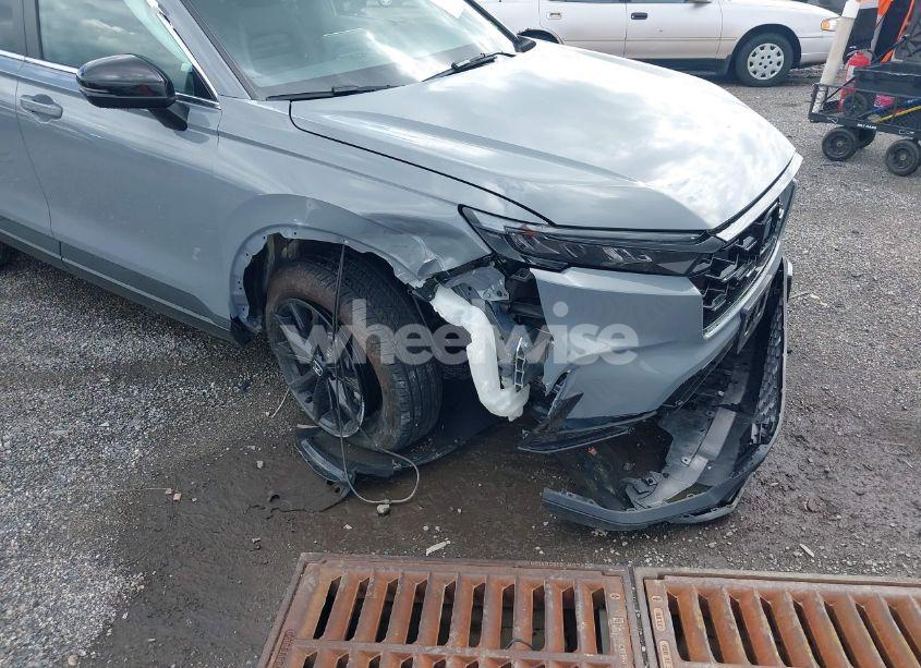 Photo 6 of 2025 Honda Cr-v HYBRID SPORT-L (VIN 5J6RS6H85SL005379)