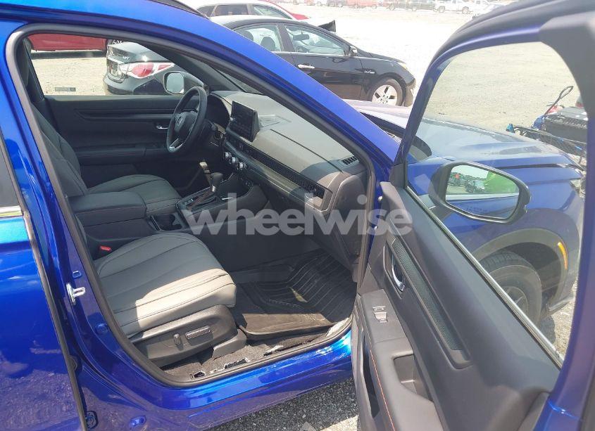 Photo 5 of 2025 Honda Cr-v HYBRID SPORT-L (VIN 5J6RS6H85SL021288)