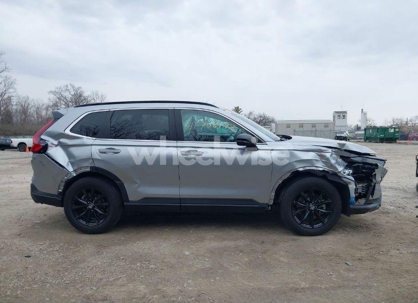 Photo 14 of 2024 Honda Cr-v HYBRID SPORT-L (VIN 5J6RS6H89RL022969)