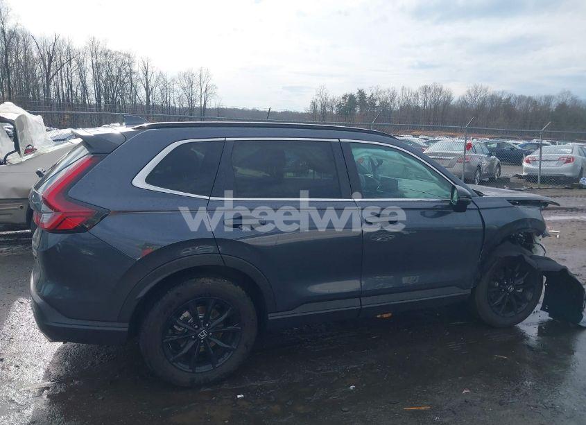 Photo 13 of 2025 Honda Cr-v HYBRID SPORT-L (VIN 5J6RS6H89SL011024)