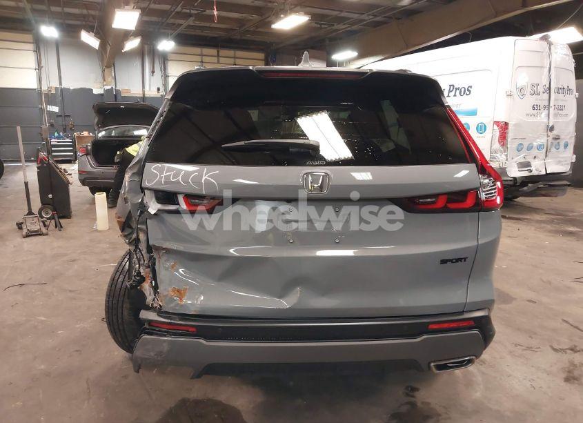 Photo 16 of 2025 Honda Cr-v HYBRID SPORT-L (VIN 5J6RS6H89SL020628)