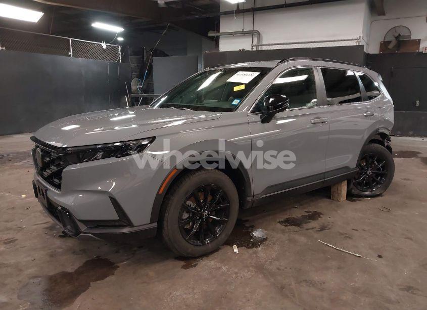 Photo 2 of 2025 Honda Cr-v HYBRID SPORT-L (VIN 5J6RS6H89SL020628)