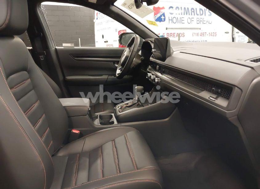 Photo 5 of 2025 Honda Cr-v HYBRID SPORT-L (VIN 5J6RS6H89SL020628)