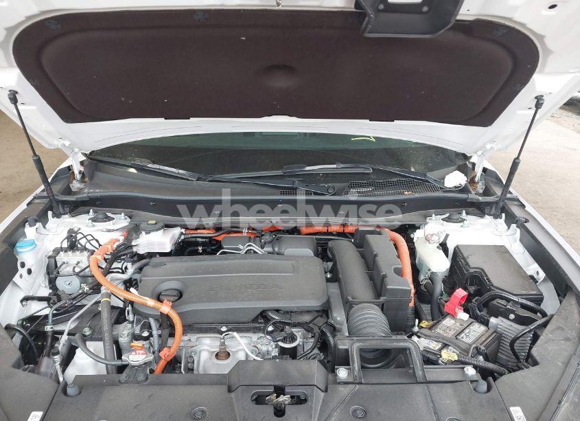 Photo 10 of 2025 Honda Cr-v HYBRID SPORT-L (VIN 5J6RS6H8XSL001649)
