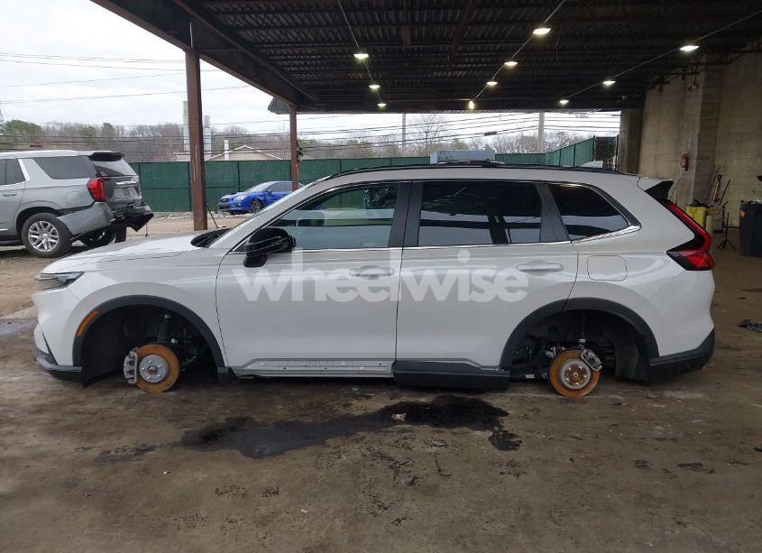 Photo 15 of 2025 Honda Cr-v HYBRID SPORT-L (VIN 5J6RS6H8XSL001649)