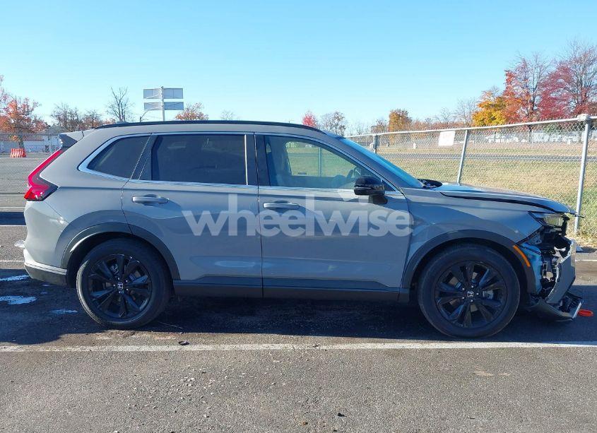 Photo 13 of 2024 Honda Cr-v HYBRID SPORT TOURING (VIN 5J6RS6H90RL037417)