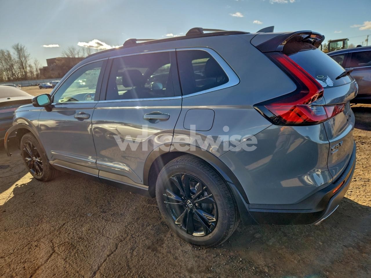 Photo 2 of 2025 HONDA CR-V SPORT TOURING (VIN 5J6RS6H94SL035773)