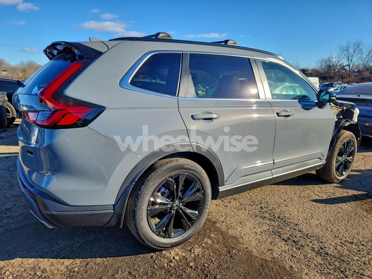 Photo 3 of 2025 HONDA CR-V SPORT TOURING (VIN 5J6RS6H94SL035773)