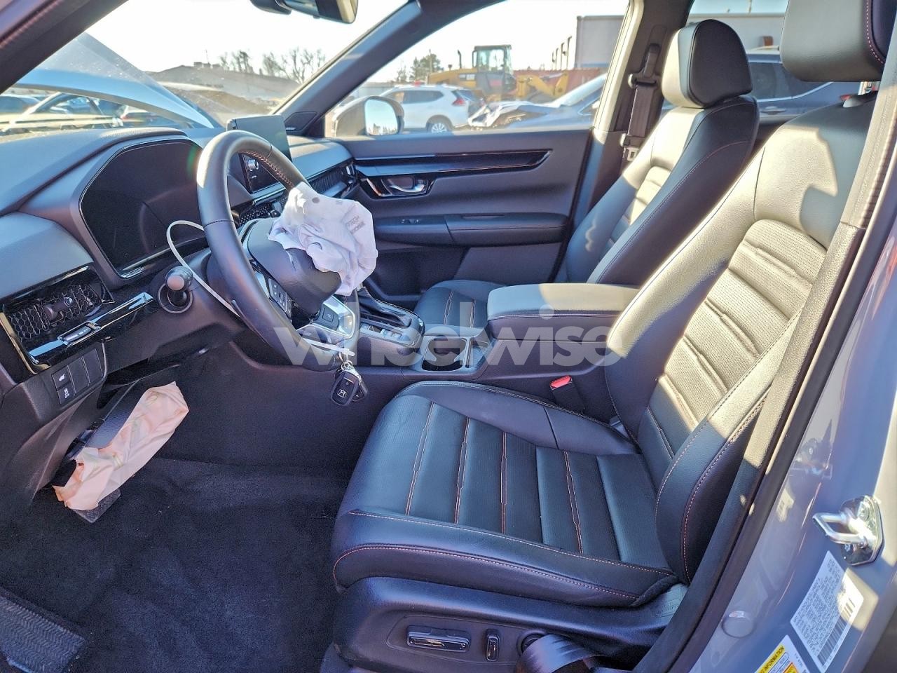 Photo 7 of 2025 HONDA CR-V SPORT TOURING (VIN 5J6RS6H94SL035773)