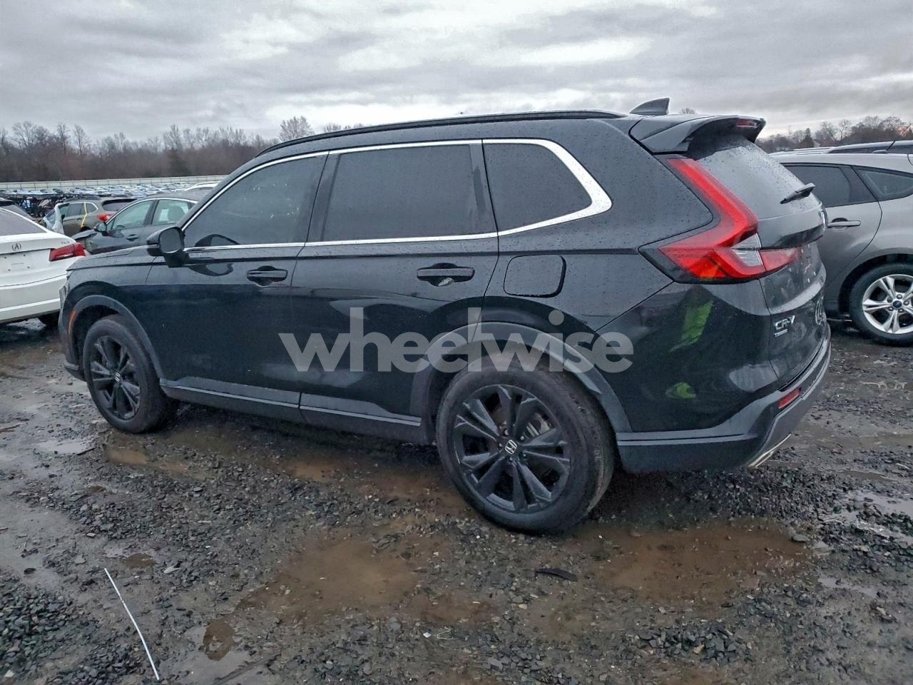 Photo 2 of 2024 HONDA CR-V SPORT TOURING (VIN 5J6RS6H97RL032974)