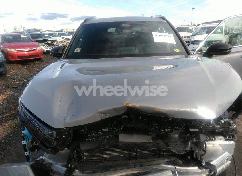 Photo 10 of 2025 Honda Cr-v HYBRID SPORT TOURING (VIN 5J6RS6H99SL015065)