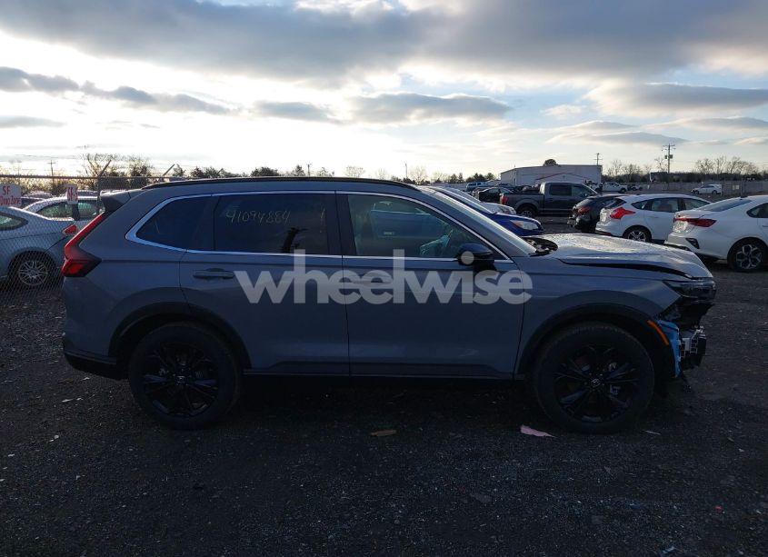 Photo 13 of 2025 Honda Cr-v HYBRID SPORT TOURING (VIN 5J6RS6H99SL015065)