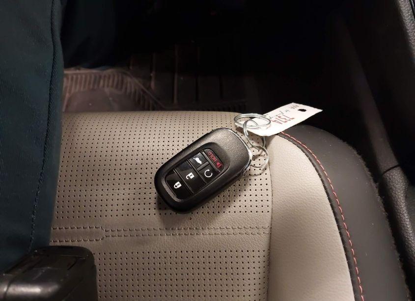 Photo 11 of 2023 Honda Cr-v HYBRID SPORT TOURING (VIN 5J6RS6H9XPL000596)