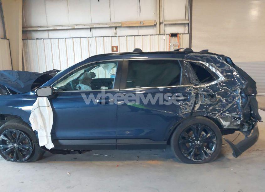Photo 15 of 2023 Honda Cr-v HYBRID SPORT TOURING (VIN 5J6RS6H9XPL003689)