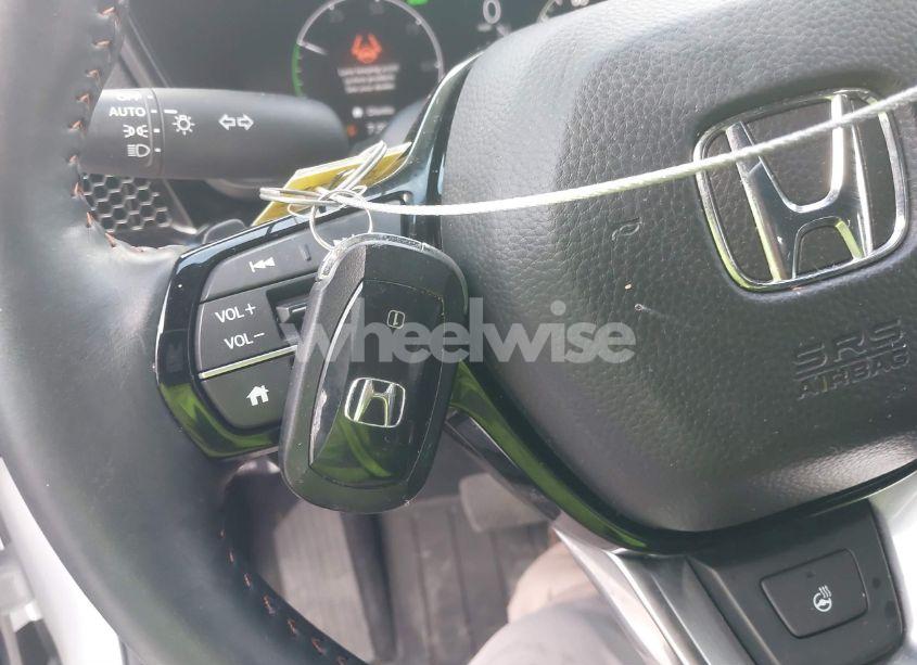 Photo 11 of 2024 Honda Cr-v HYBRID SPORT TOURING (VIN 5J6RS6H9XRL011875)