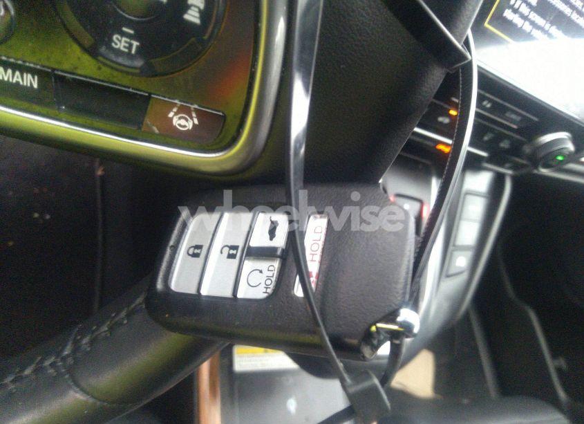 Photo 11 of 2022 Honda Cr-v HYBRID TOURING (VIN 5J6RT6H95NL038232)