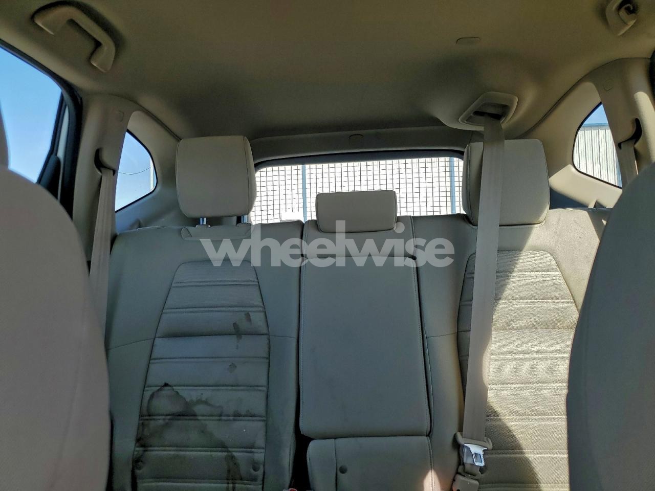 Photo 10 of 2020 HONDA CR-V LX (VIN 5J6RW1H28LA000385)