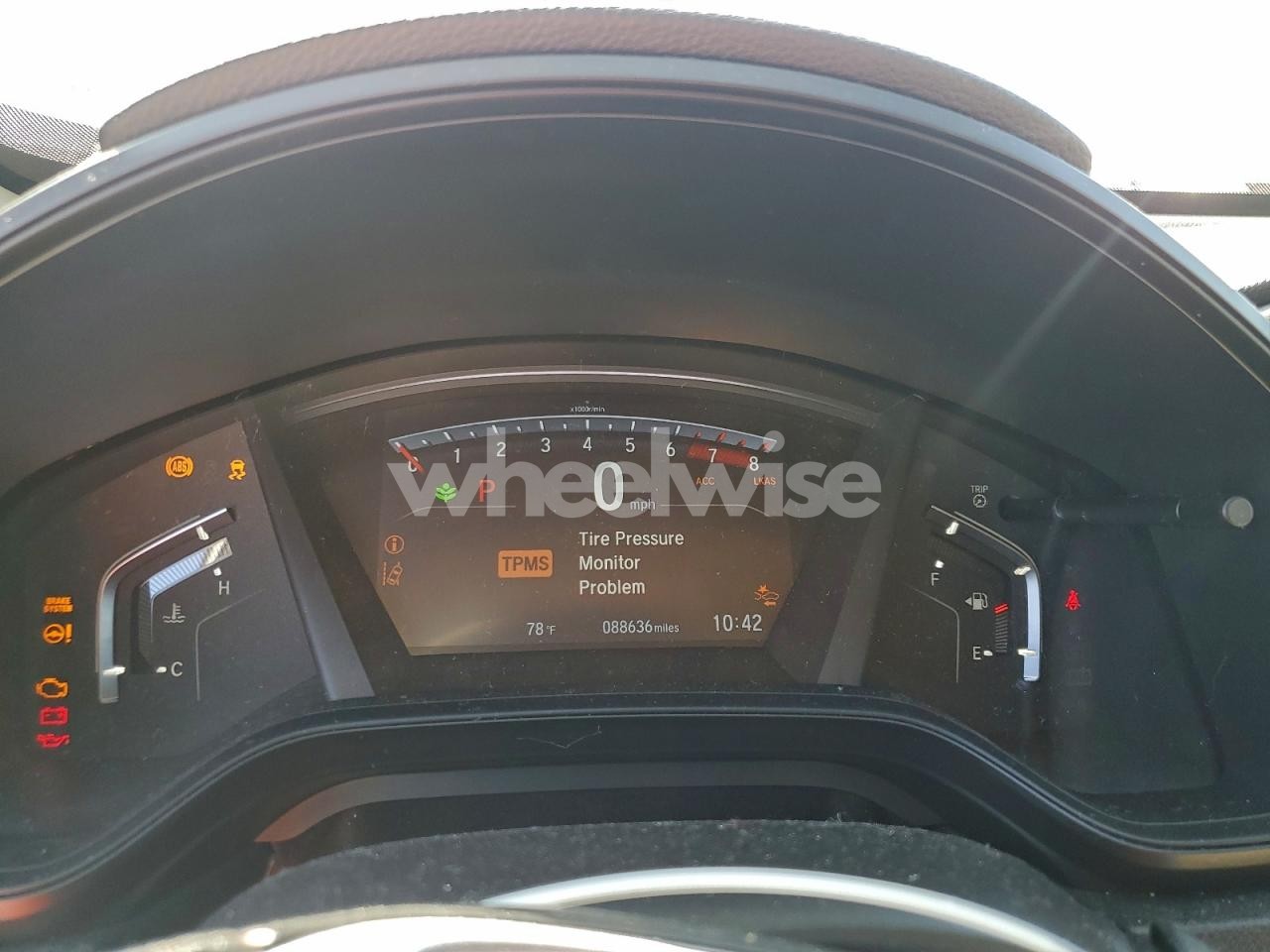 Photo 9 of 2020 HONDA CR-V LX (VIN 5J6RW1H28LA000385)