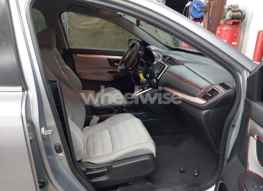 Photo 5 of 2020 Honda Cr-v 2WD LX (VIN 5J6RW1H29LA003523)