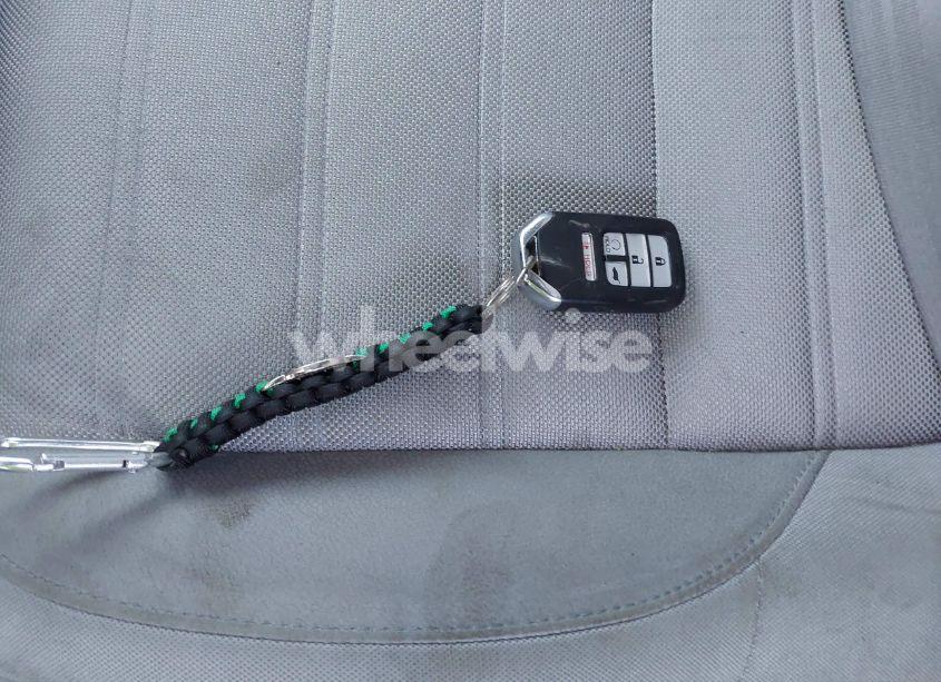 Photo 11 of 2019 Honda Cr-v EX (VIN 5J6RW1H53KA013778)