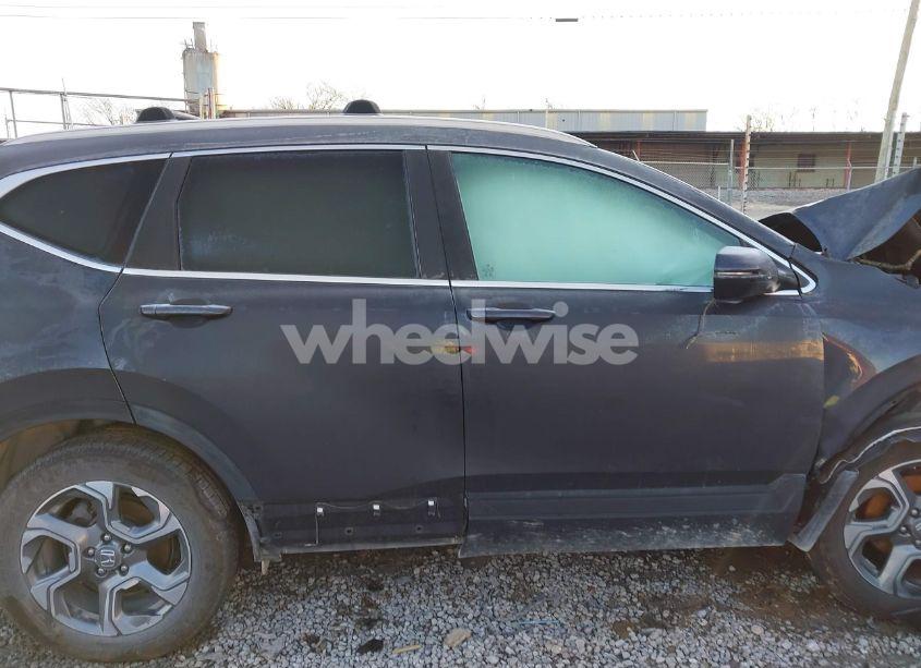 Photo 13 of 2019 Honda Cr-v EX (VIN 5J6RW1H53KA013778)