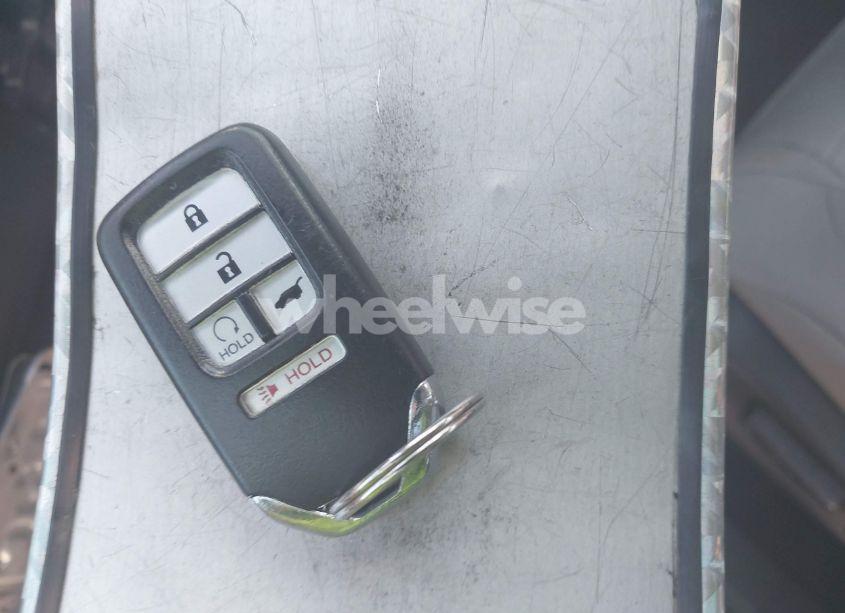 Photo 11 of 2019 Honda Cr-v EX (VIN 5J6RW1H53KA026885)