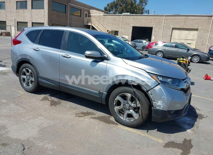 2018 Honda Cr-v EX (VIN 5J6RW1H56JA001798) main photo