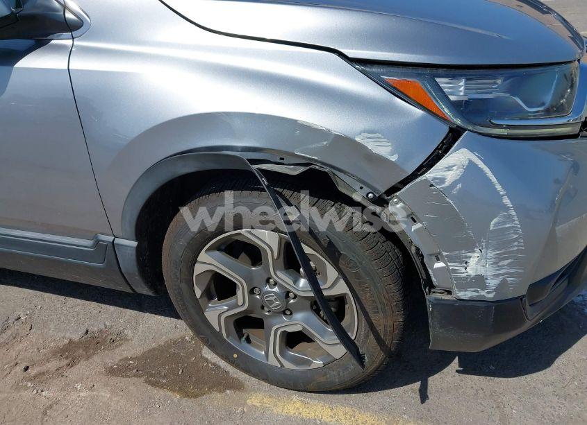 Photo 6 of 2018 Honda Cr-v EX (VIN 5J6RW1H56JA001798)