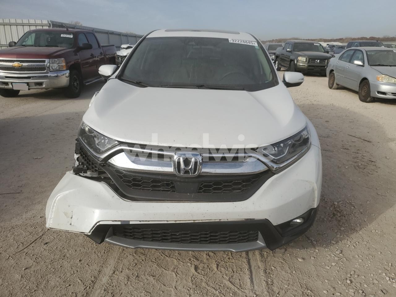 Photo 5 of 2019 HONDA CR-V EX (VIN 5J6RW1H56KA005867)