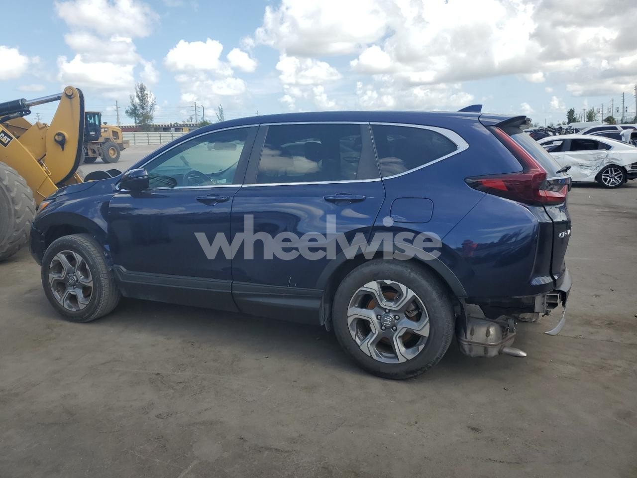 Photo 2 of 2022 HONDA CR-V EX (VIN 5J6RW1H56NA006683)