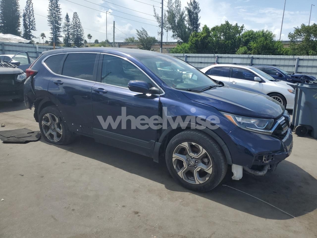 Photo 4 of 2022 HONDA CR-V EX (VIN 5J6RW1H56NA006683)