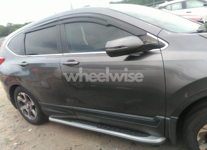 Photo 13 of 2018 Honda Cr-v EX (VIN 5J6RW1H58JA007750)