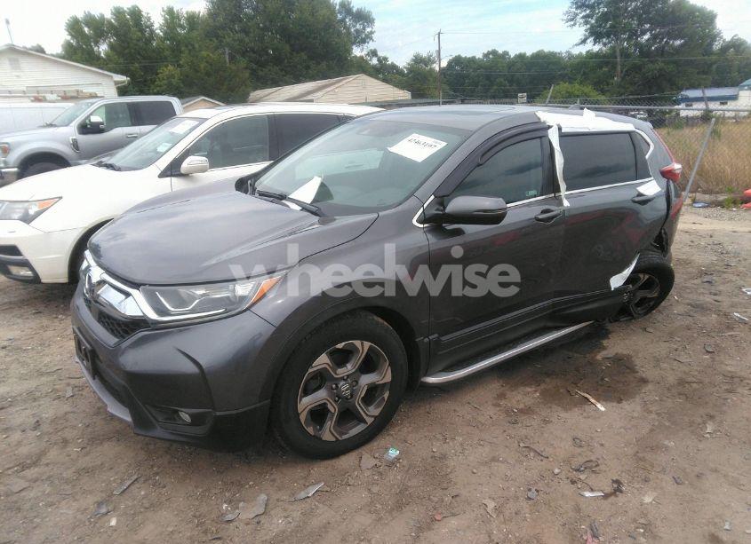 Photo 2 of 2018 Honda Cr-v EX (VIN 5J6RW1H58JA007750)