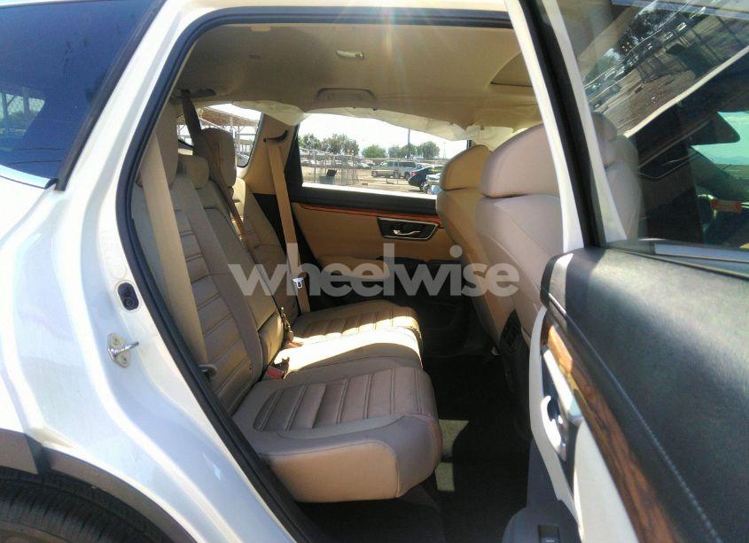 Photo 8 of 2019 Honda Cr-v EX (VIN 5J6RW1H58KA026137)