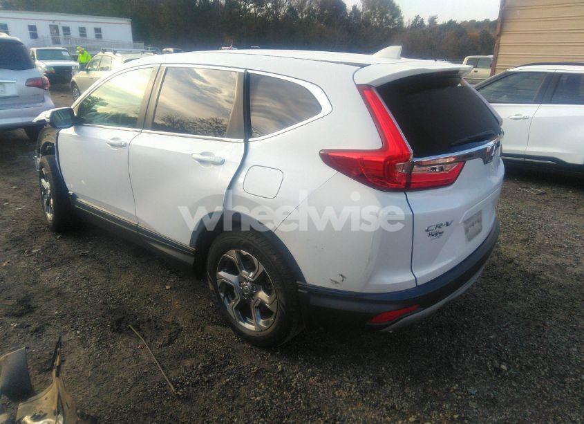 Photo 3 of 2019 Honda Cr-v EX (VIN 5J6RW1H58KA033556)