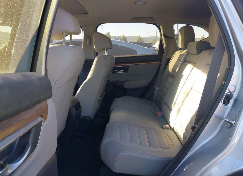 Photo 8 of 2019 Honda Cr-v EX (VIN 5J6RW1H59KA024123)