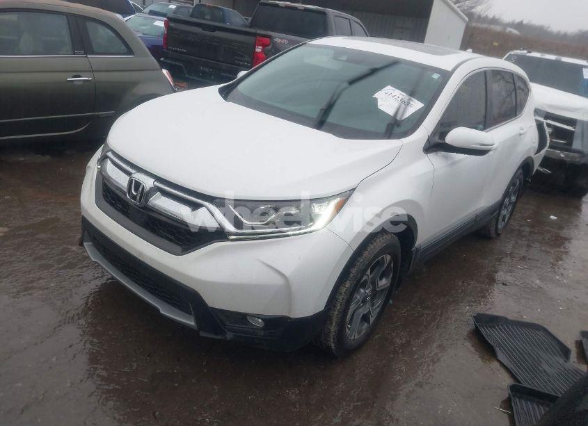 Photo 2 of 2019 Honda Cr-v EX (VIN 5J6RW1H59KA024378)