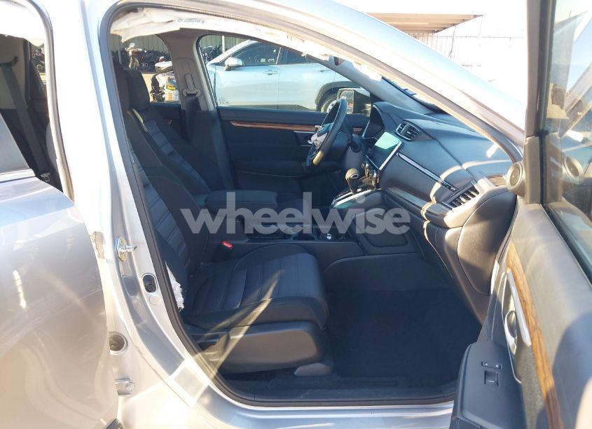 Photo 5 of 2019 Honda Cr-v EX (VIN 5J6RW1H59KA027703)