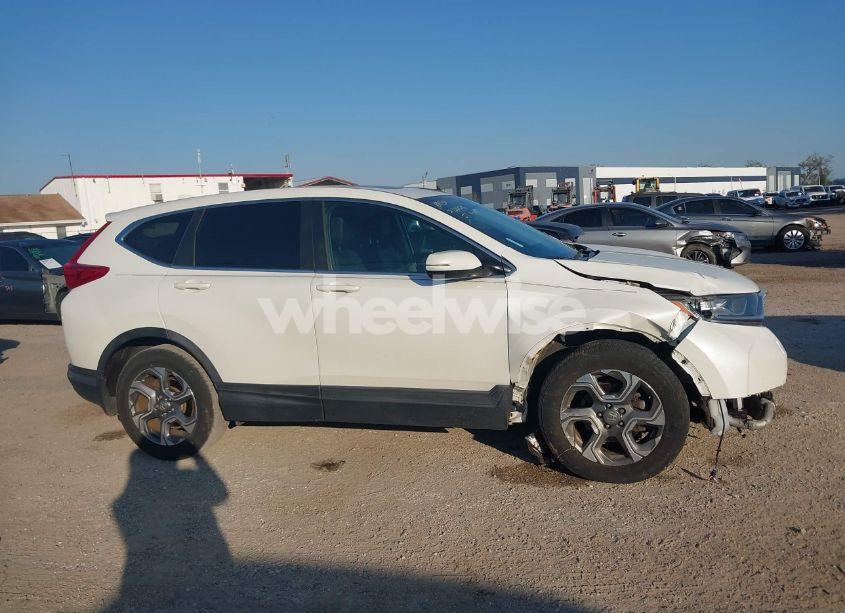 Photo 14 of 2018 Honda Cr-v EX-L/EX-L NAVI (VIN 5J6RW1H81JL016689)