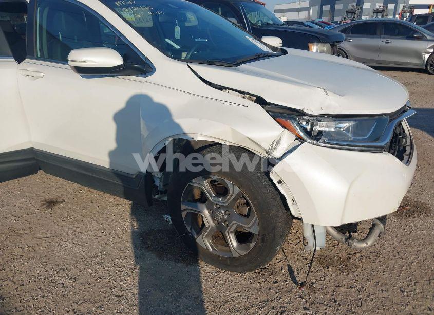 Photo 6 of 2018 Honda Cr-v EX-L/EX-L NAVI (VIN 5J6RW1H81JL016689)