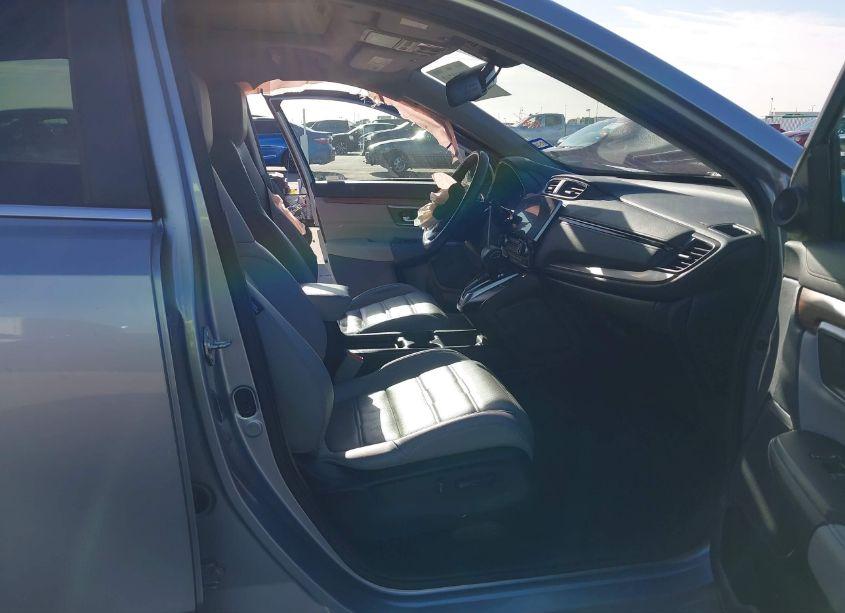 Photo 5 of 2018 Honda Cr-v EX-L/EX-L NAVI (VIN 5J6RW1H82JA001954)