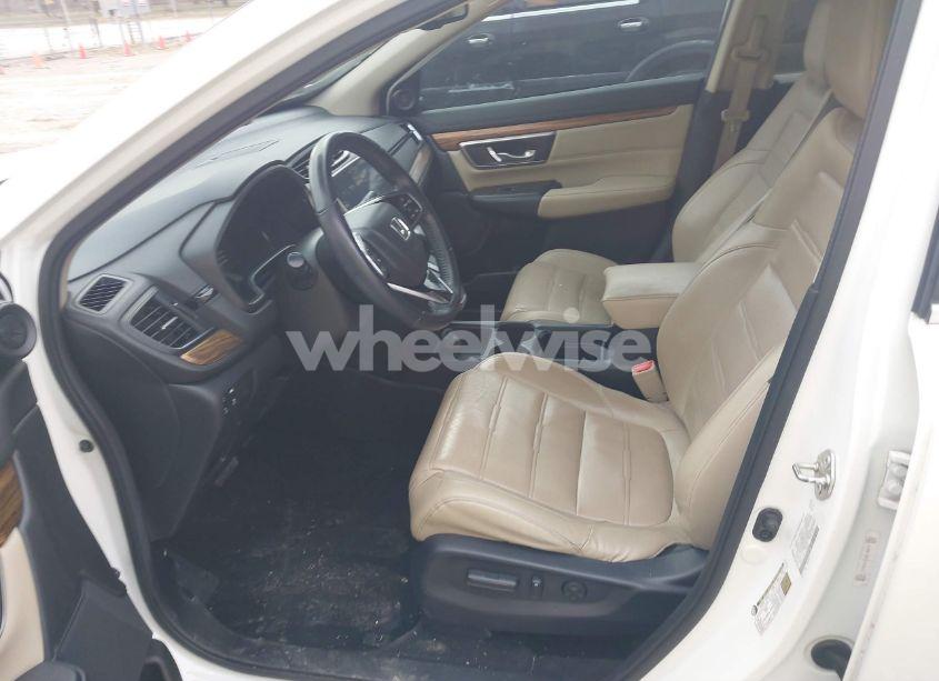 Photo 5 of 2018 Honda Cr-v EX-L/EX-L NAVI (VIN 5J6RW1H83JL003233)