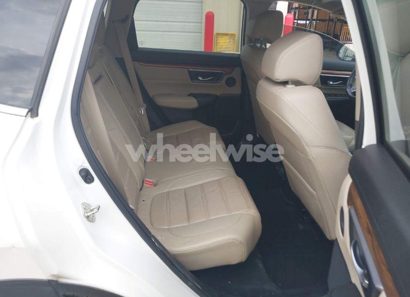 Photo 8 of 2018 Honda Cr-v EX-L/EX-L NAVI (VIN 5J6RW1H83JL003233)